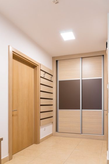 Dvokrevetna soba sa kuhinjom i kupatilom , medicinski kreveti staracki domVitae Residence Beograd